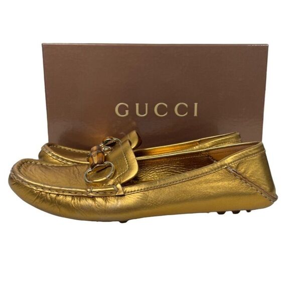 Gucci Women's 2000s Accent Gold Leather Loafers Sz 8.5 - Picture 3 of 14
